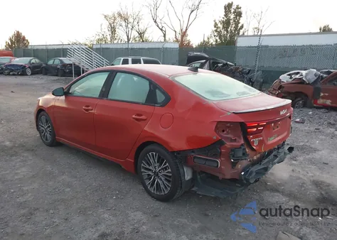 2022 Kia Forte Gt-Line из США, поврежденный, VIN 3KPF54AD0NE458625